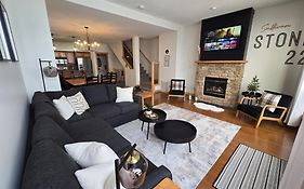 Mountain Escape For Ski And Golf Enthusiasts